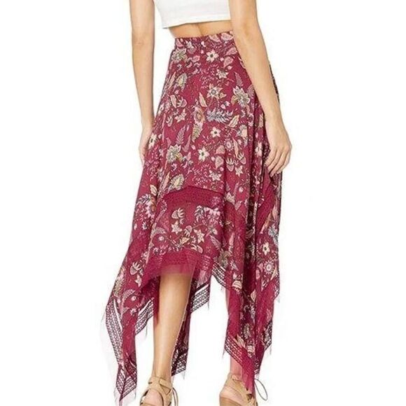 BCBGMAXAZRIA Floral Handkerchief-Hem Skirt Deep Red Size S - Picture 11 of 12